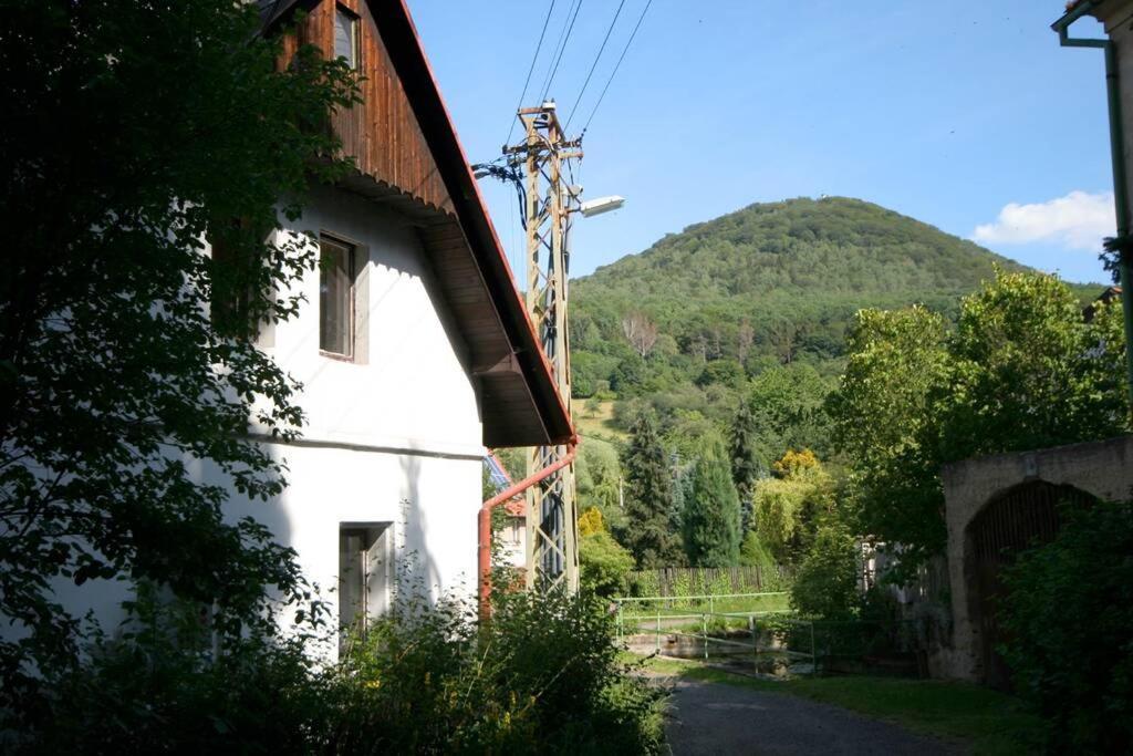 Pobyt v CHKO České středohoří pod horou Milešovkou Vila Teplice Exterior foto